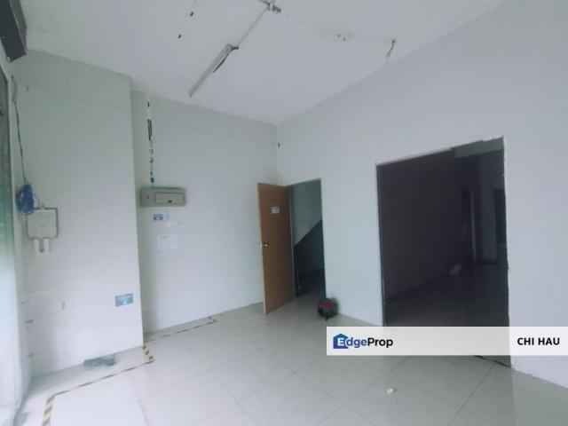 Shop for rent in Alam Impian, Selangor