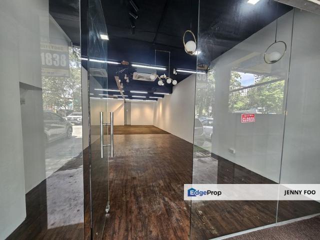 Shop for rent in Alam Impian, Selangor