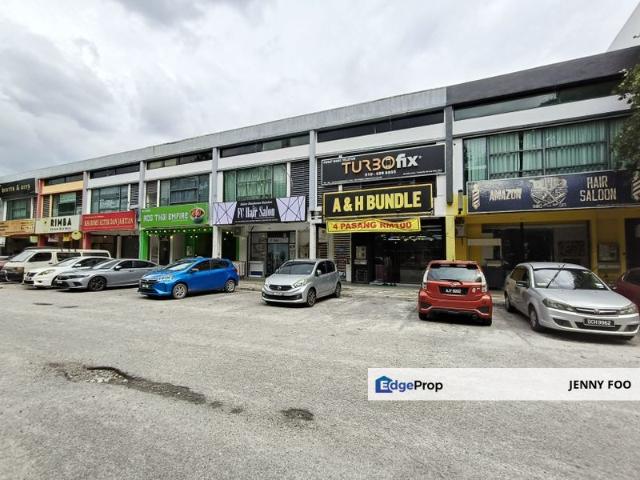 Shop for rent in Alam Impian, Selangor