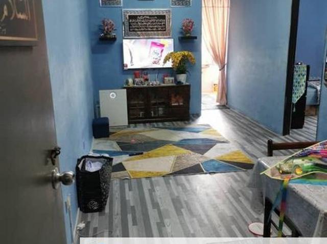 Flat for sale in Alam Impian, Selangor