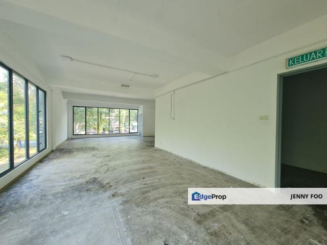 Shop for rent in Alam Impian, Selangor