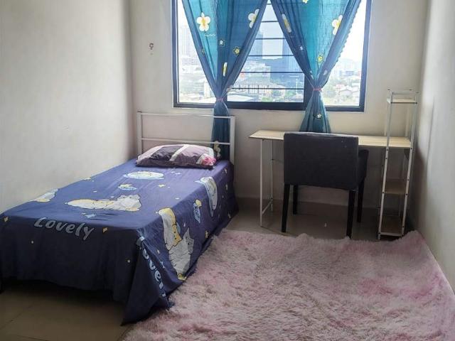 Room for rent in Seksyen 13, Shah Alam