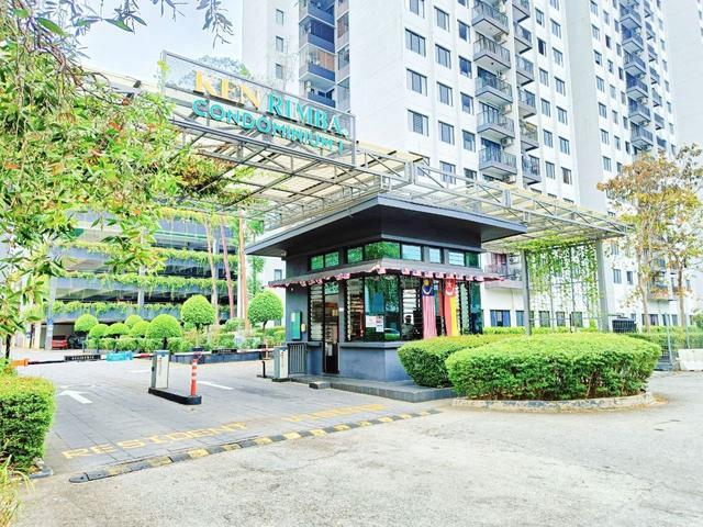 Condominium for sale in Petaling, Alam Impian