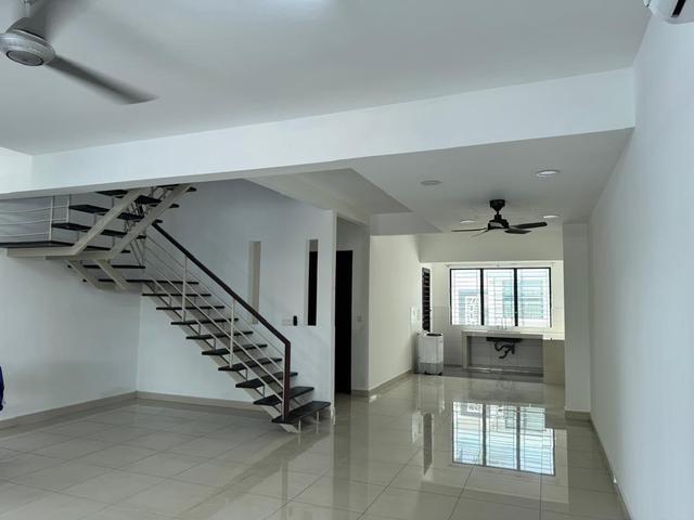 Terraced House for rent in Petaling, Alam Impian