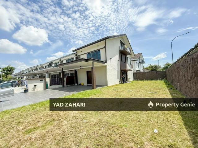 Terraced House for sale in Alam Impian, Selangor