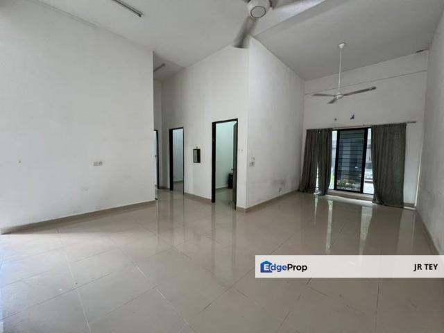 Condominium for sale in Petaling, Alam Impian