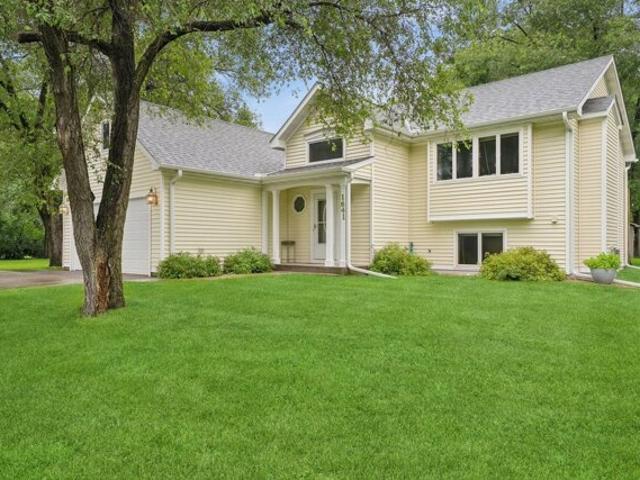 House for sale in Big Lake