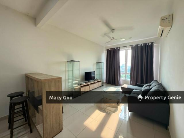 Condominium for rent in Malaka