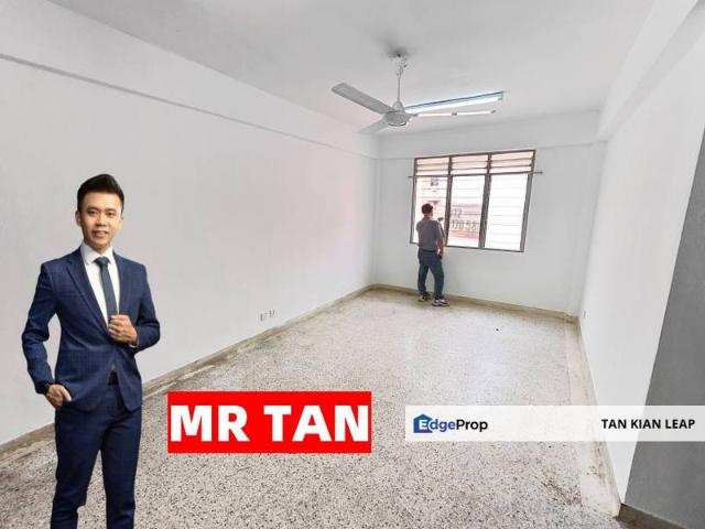Flat for sale in Petaling, Subang Jaya