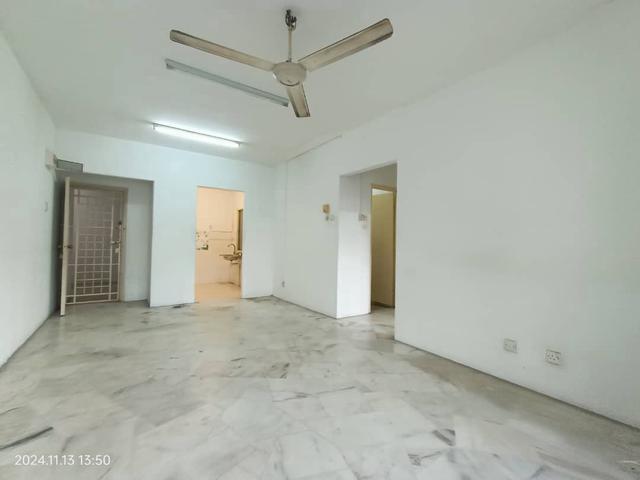 Apartment for sale in Petaling, Subang Jaya