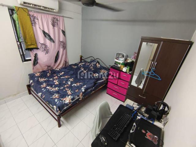 Room for rent in Country Heights Damansara, Kuala Lumpur