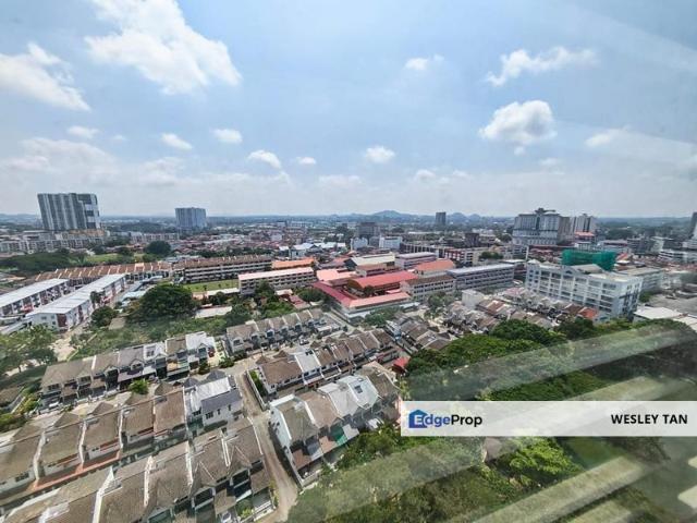 Condominium for sale in Malaka