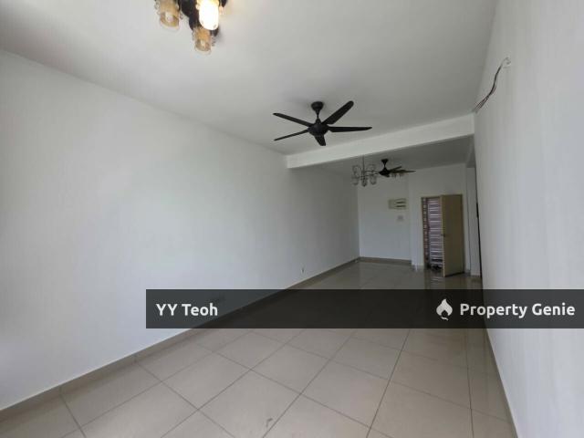 Condominium for sale in Malaka