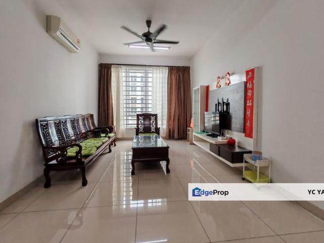 Condominium for sale in Malaka