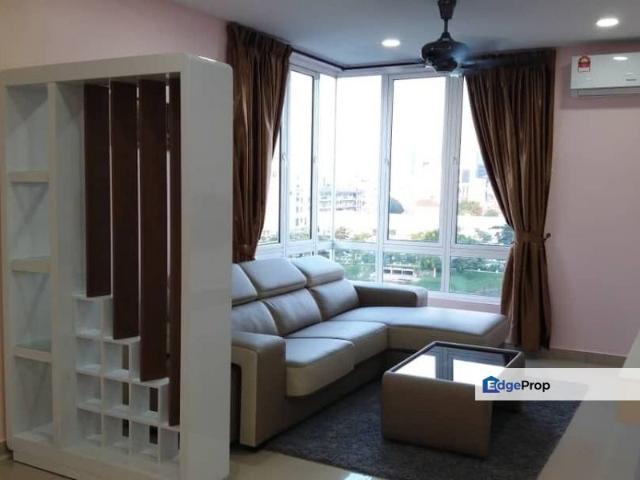 Condominium for rent in Malaka