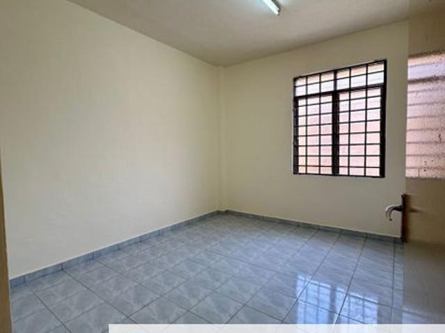 Flat for sale in Bukit Ledang, Johor