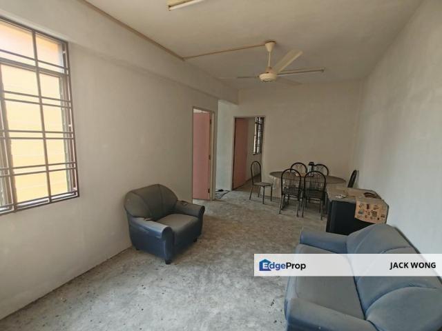Flat for sale in Bukit Ledang, Johor
