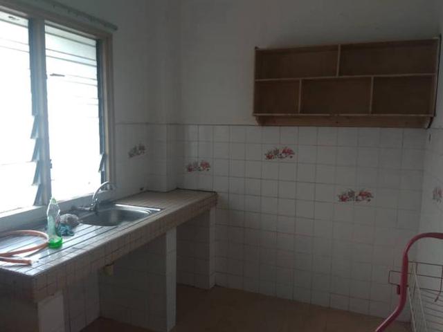 Apartment for sale in Country Heights Damansara, Kuala Lumpur