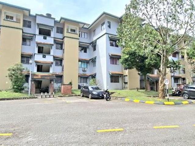 Apartment for sale in Country Heights Damansara, Kuala Lumpur