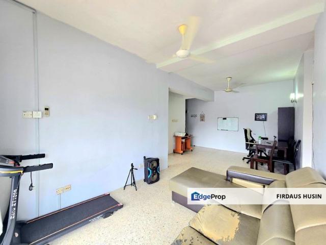 Condominium for sale in Langat, Selangor