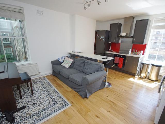 House for rent in Tufnell Park, Greater London