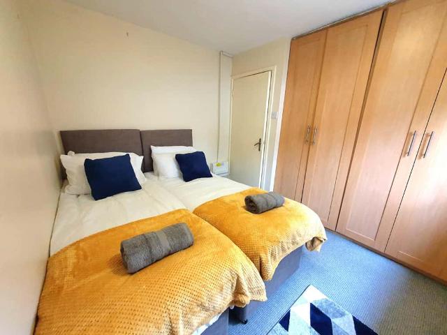 Apartment for rent in Hyde Park, West Yorkshire