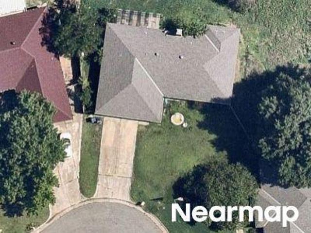 House for sale in Oklahoma City, Canadian County