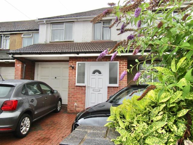 Room for rent in Slough