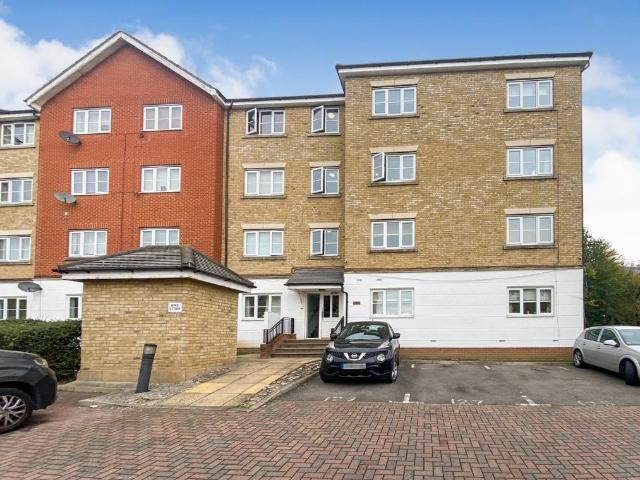 Apartment for rent in Purfleet-on-Thames, Essex