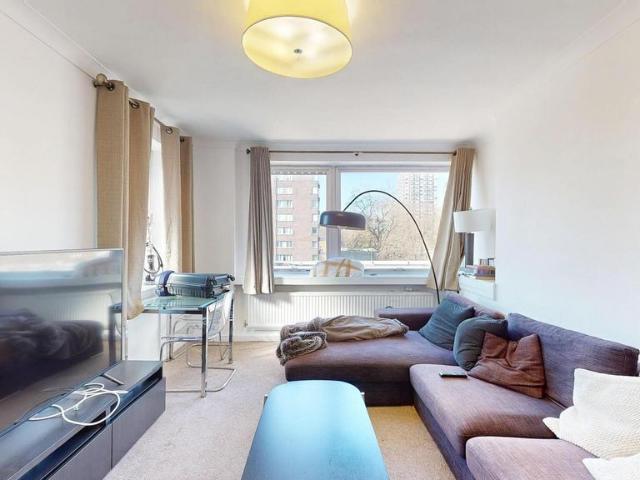 Apartment for rent in Paddington, Greater London