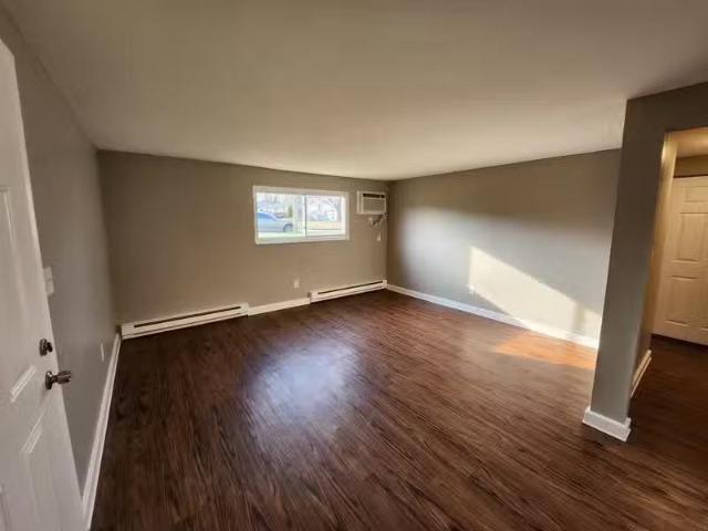Condo for rent in Youngstown