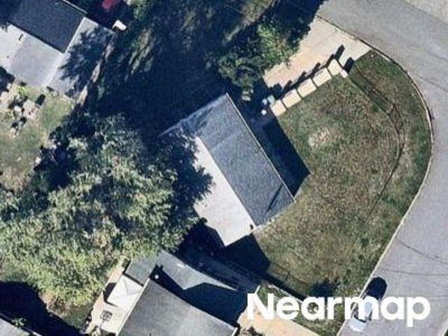 House for sale in Sayreville, New Jersey