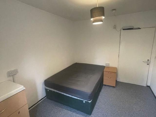House for rent in Katesgrove, Reading