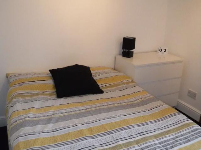 Studio for rent in Wednesbury, West Midlands