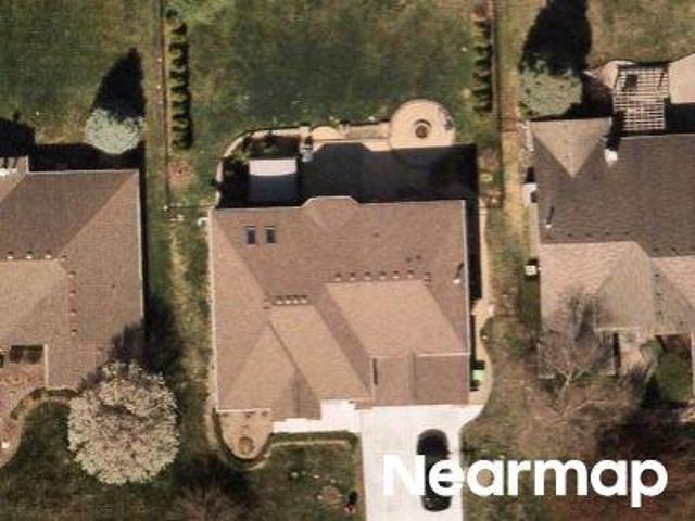 House for sale in Macomb