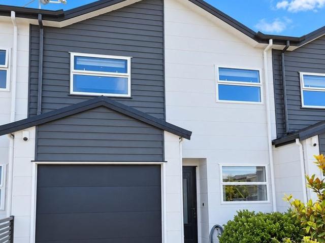 Apartment for rent in Papakaio, Wellington
