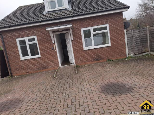 House for rent in Dudley Port, Tipton