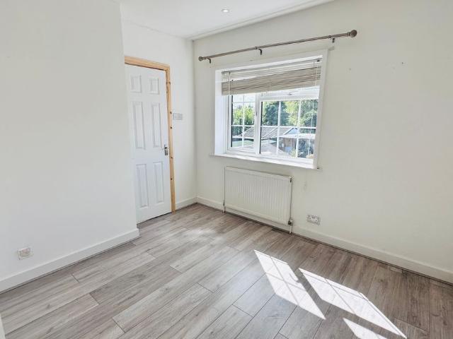 Room for rent in Elstree and Borehamwood, Borehamwood