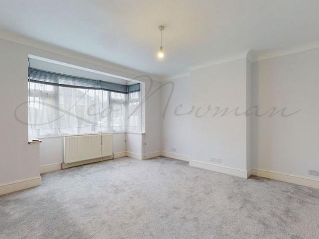 House for rent in Lower Halliford, Surrey