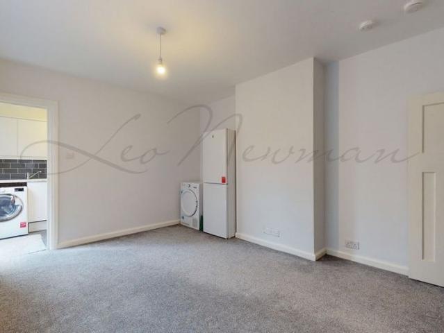 House for rent in Lower Halliford, Surrey