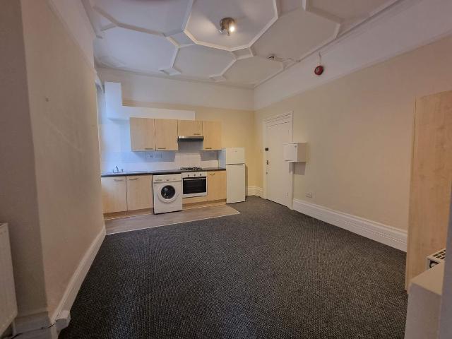 Studio for rent in London Borough of Ealing, Greater London