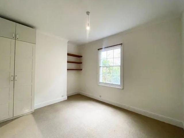 Apartment for rent in Milverton, Green Close