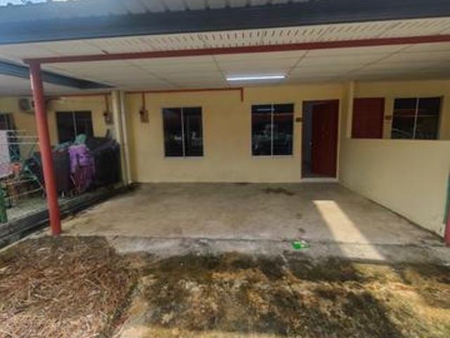 Terraced House for sale in Interior Division, Sabah
