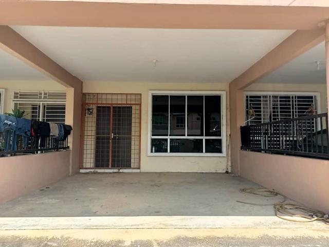 Terraced House for sale in Interior Division, Sabah