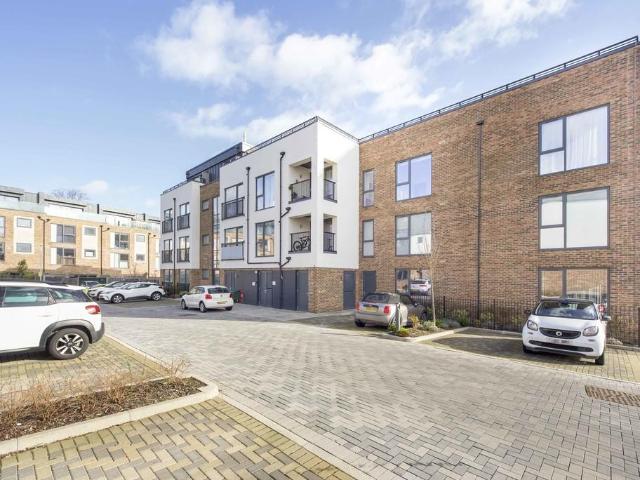 Apartment for rent in Greater London