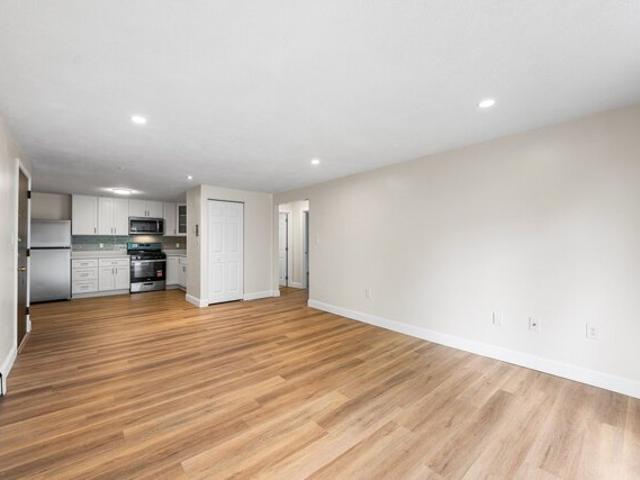 Condo for sale in Billerica, Middlesex County