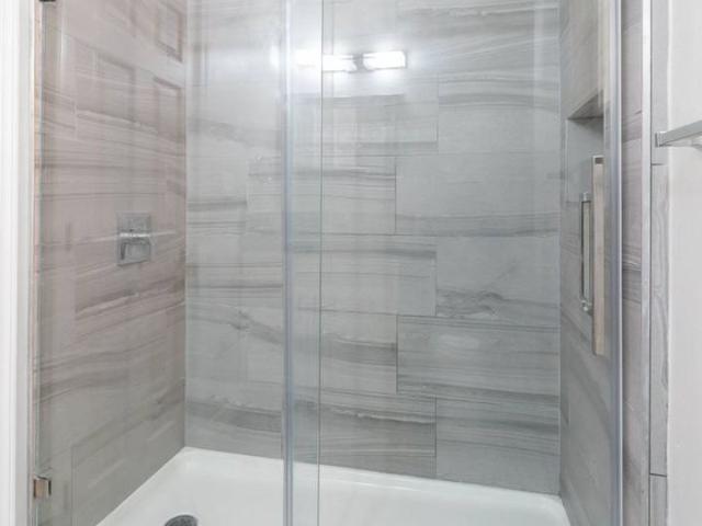 Apartment for rent in Canoga Park, California