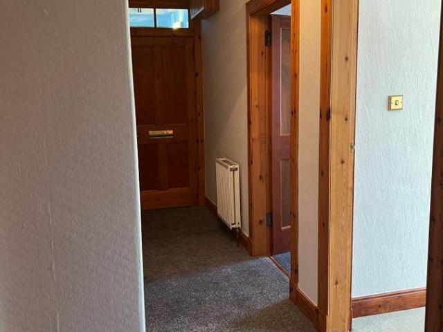 Apartment for rent in Law, Scotland