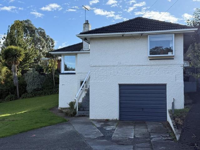 House for rent in Otakou