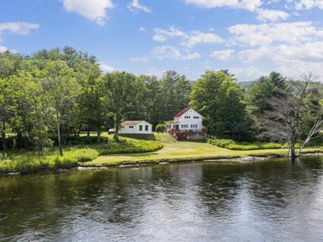 House for sale in Maine